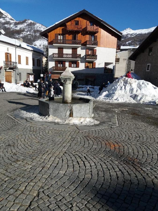 Deacons Lodge Bardonecchia Esterno foto